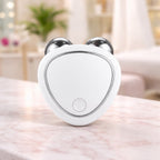 Calm your skin. Sculpt your face. In 5 quiet minutes.